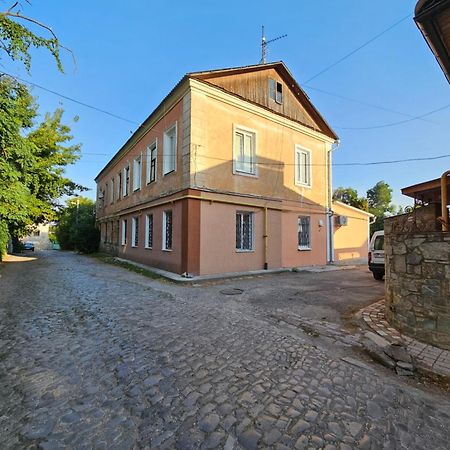Petropavlivska Apartment Тиха Вуличка В Центрі Старого Міста Kamianets-Podilsky Extérieur photo